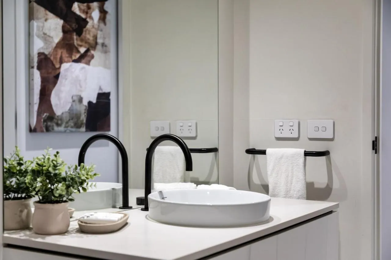 The Luxe Surf And Sea Suite Gold Coast Daire