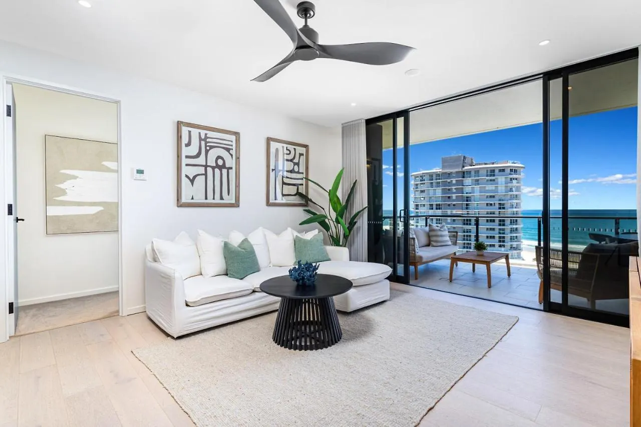 Daire The Luxe Surf And Sea Suite Gold Coast