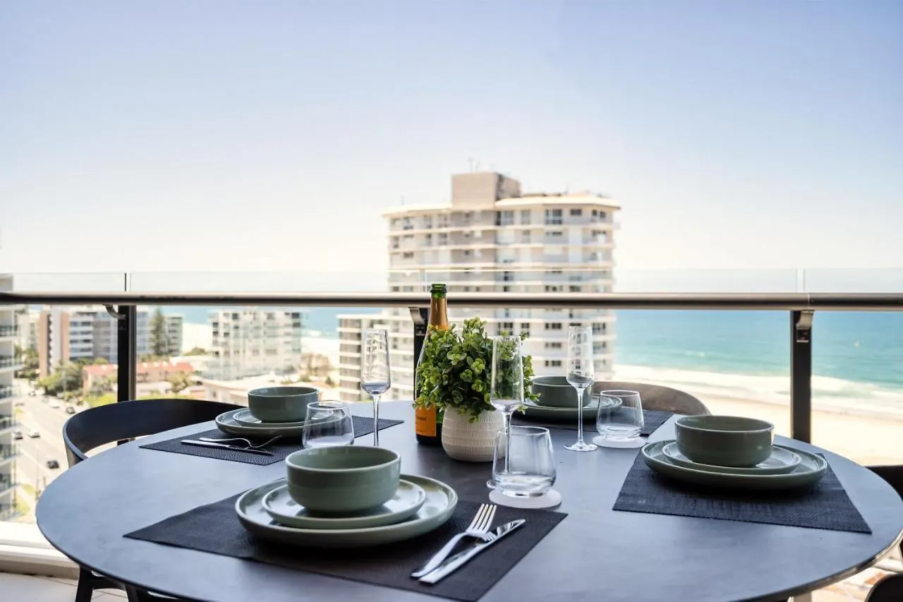 The Luxe Surf And Sea Suite Gold Coast 0*,