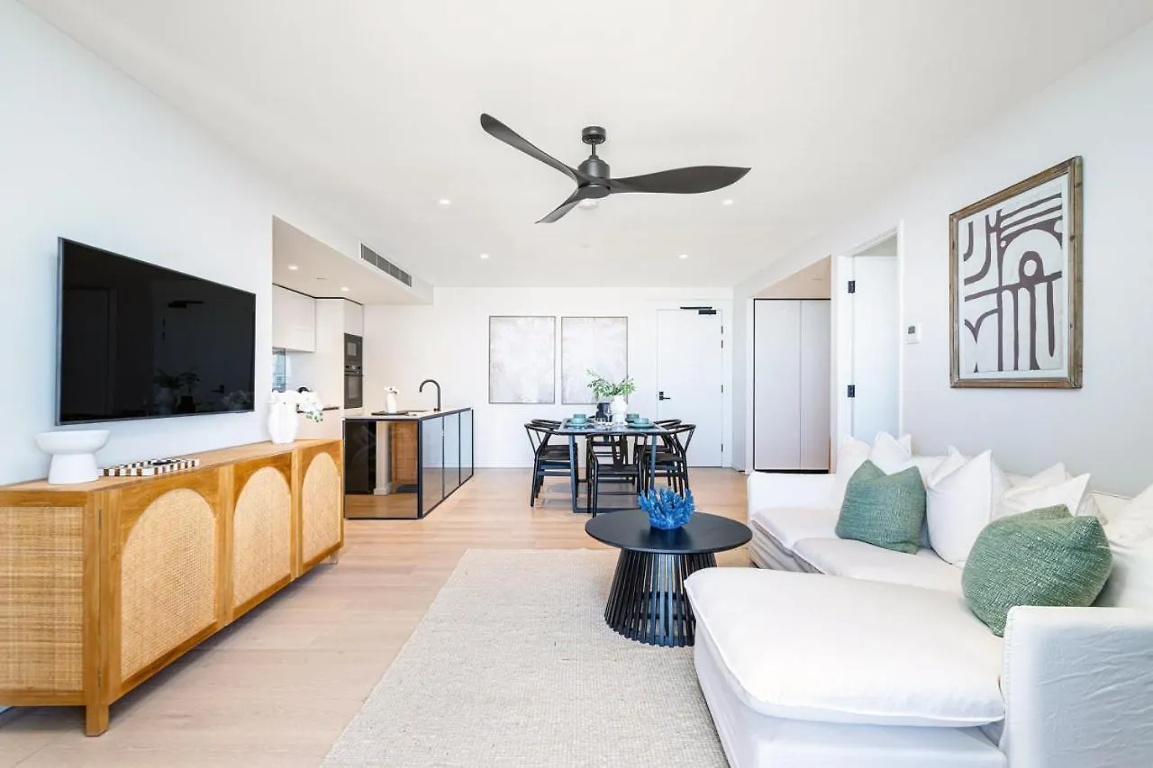 Daire The Luxe Surf And Sea Suite Gold Coast